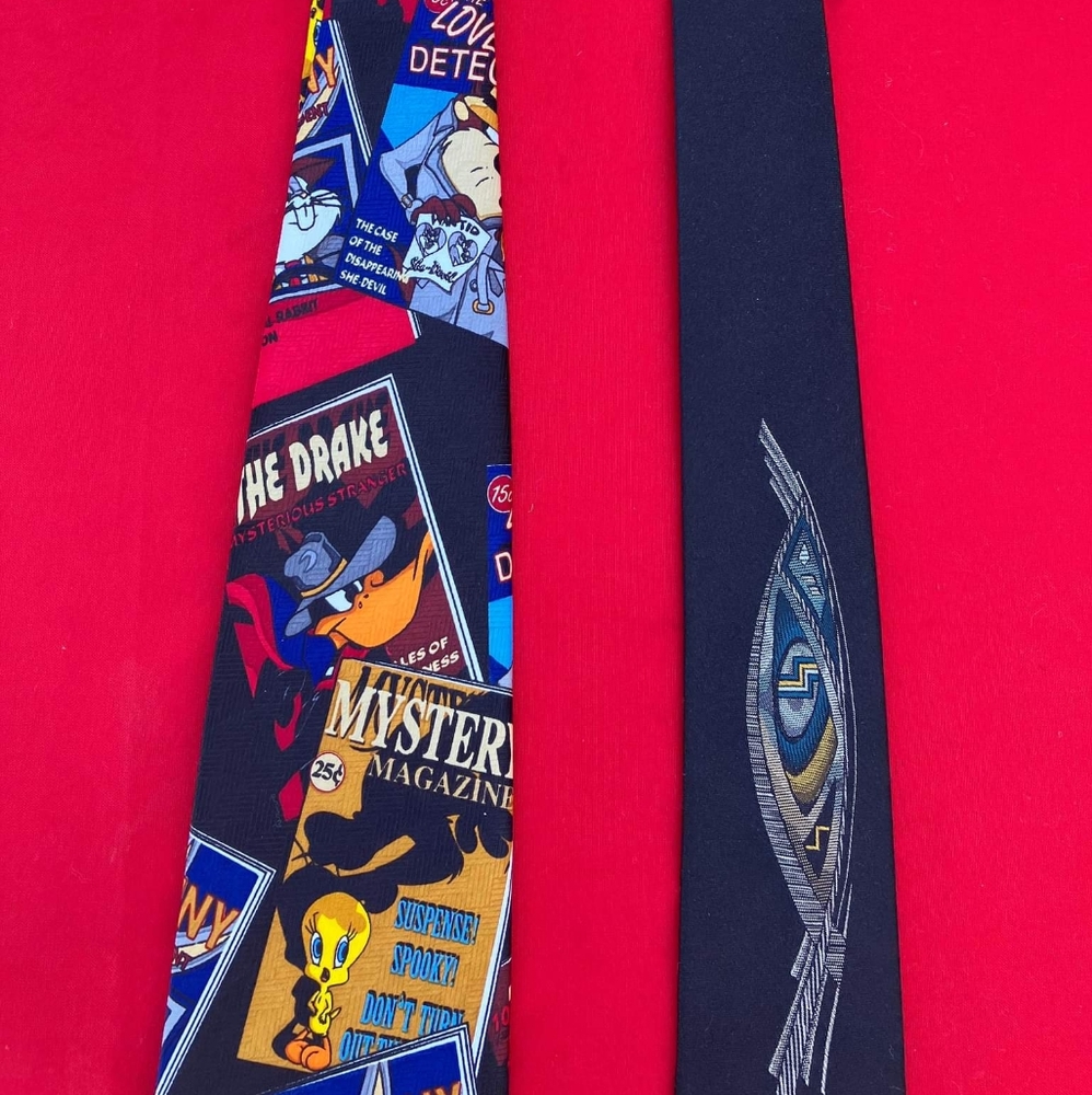 Ties (2) Looney Tunes & string Bean